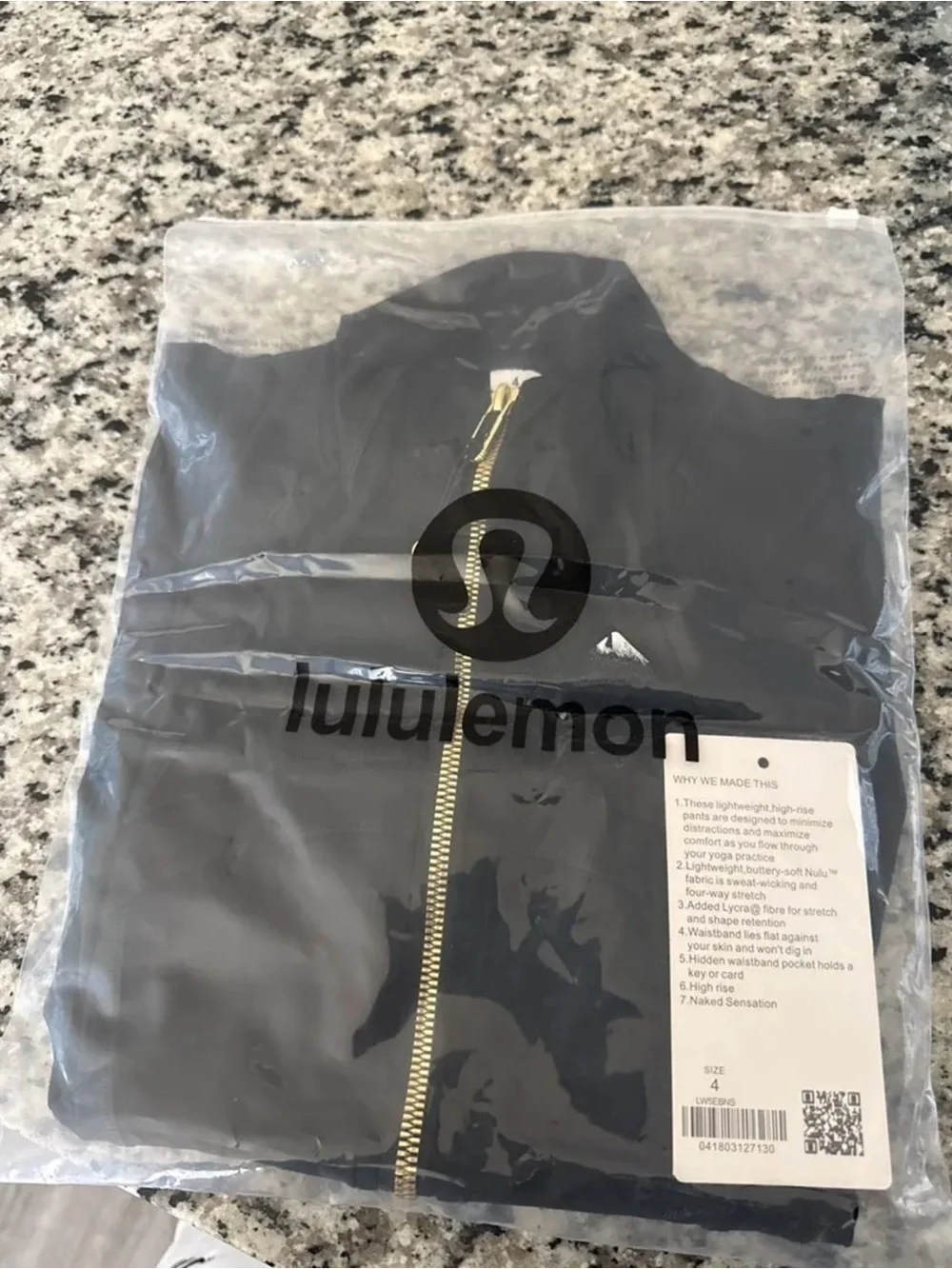Lululemon Black defineJacket with Gold Zipper